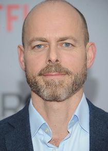 Daniel Minahan