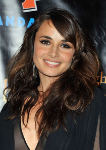 Mia Maestro