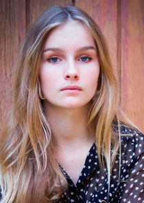 Olivia DeJonge